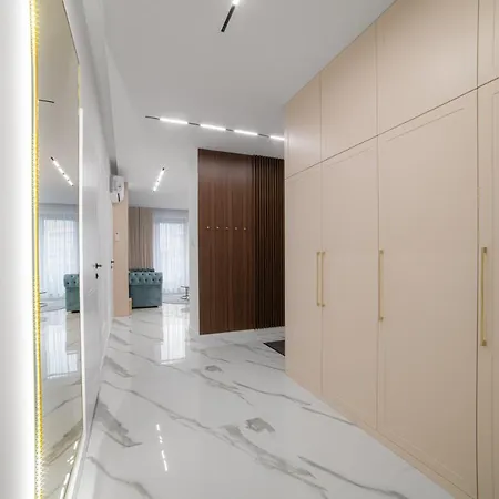 Amber Centrum Lux Apartment *