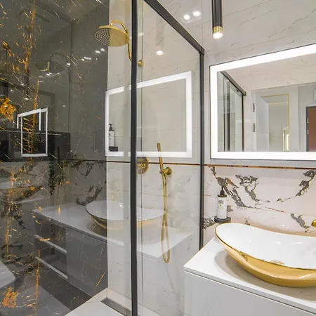 Apartment Amber Centrum Lux *